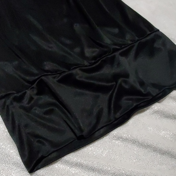 #57 Silky Black Streetwear LONG top/dress - Picture 3 of 4